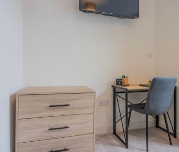 Flat to rent - Photo 3