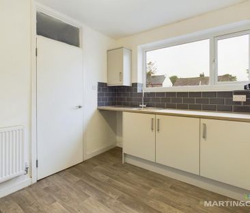 2 bedroom maisonette to rent - Photo 3