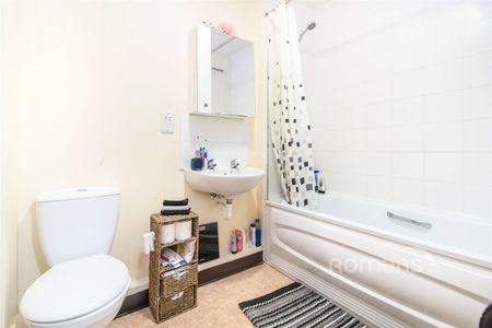 1 bedroom apartment to rent - Photo 4