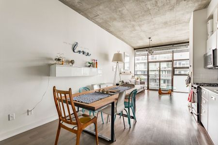 For Lease - 60 Bathurst Street Unit# 811, Toronto, Ontario - Photo 3