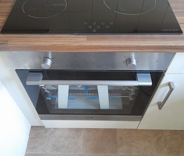 Studio Flat, Bitterne, SO19 - Photo 4