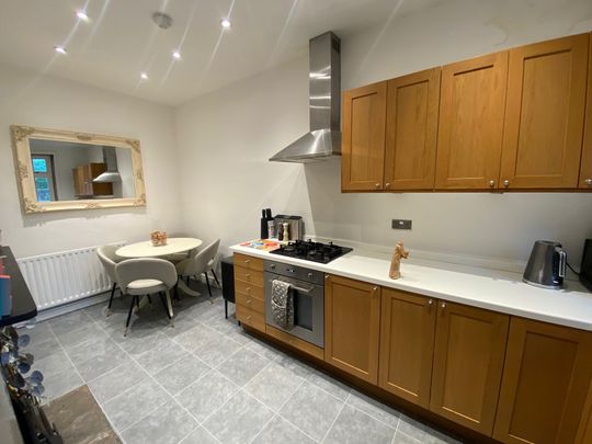 Alma Cottages, Leeds - Photo 1