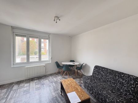 Location Appartement 1 pièce 30m² DUNKERQUE 59240 - Photo 2