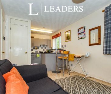 1 bedroom flat to rent - Photo 2