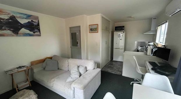 COSY COTTAGE - Photo 1