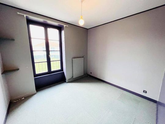 Appartement 5 pièces - 71000 Varennes-lès-Mâcon - Photo 1