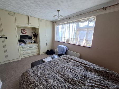 Martian Avenue, Hemel Hempstead - Photo 4