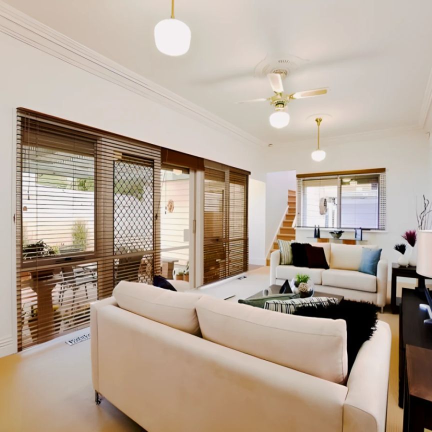 4 Bed, 3 Bath - Photo 1