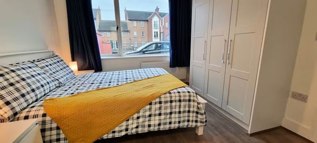 Phibsborough Road, Dublin - Photo 1