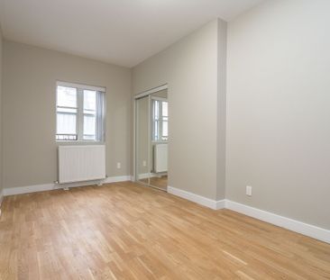 77 Spencer Avenue - Photo 2