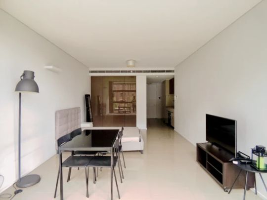 3 Park lane, Sydney - Photo 1