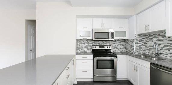 3 CH - 2 SDB - Montréal - $2,595 /mo - Photo 2