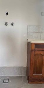 Neat & Tidy - Photo 4