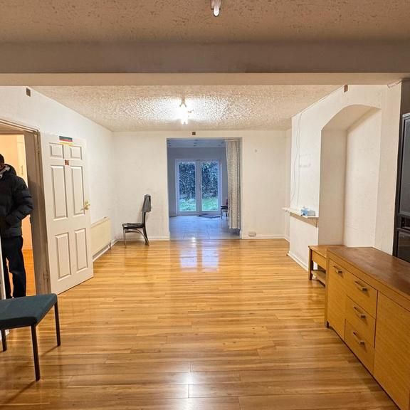 4 bedroom terraced house to rent - Photo 1