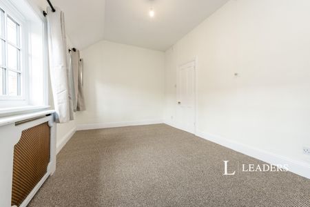 2 bedroom cottage to rent Mill Street, Newport Pagnell, MK16 - Photo 3