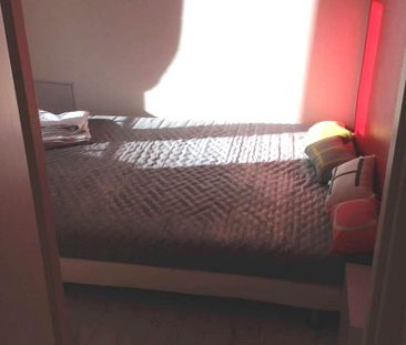 Location Appartement 2 pièces 32m² LYON 7ème - Photo 2