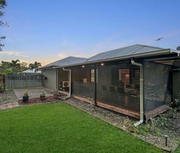 Coastal Living with Solar ! - Photo 4