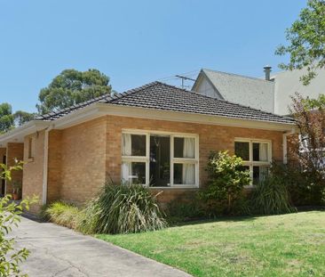 1/17 Garden Road, Camberwell - Photo 6