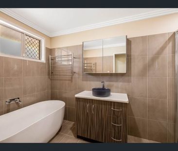 20 Shennan Street, Harristown - Photo 4