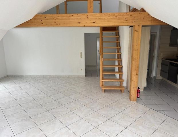 3,5 Zimmer-Wohnung mit Balkon in Ortenberg zu vermieten - Photo 1