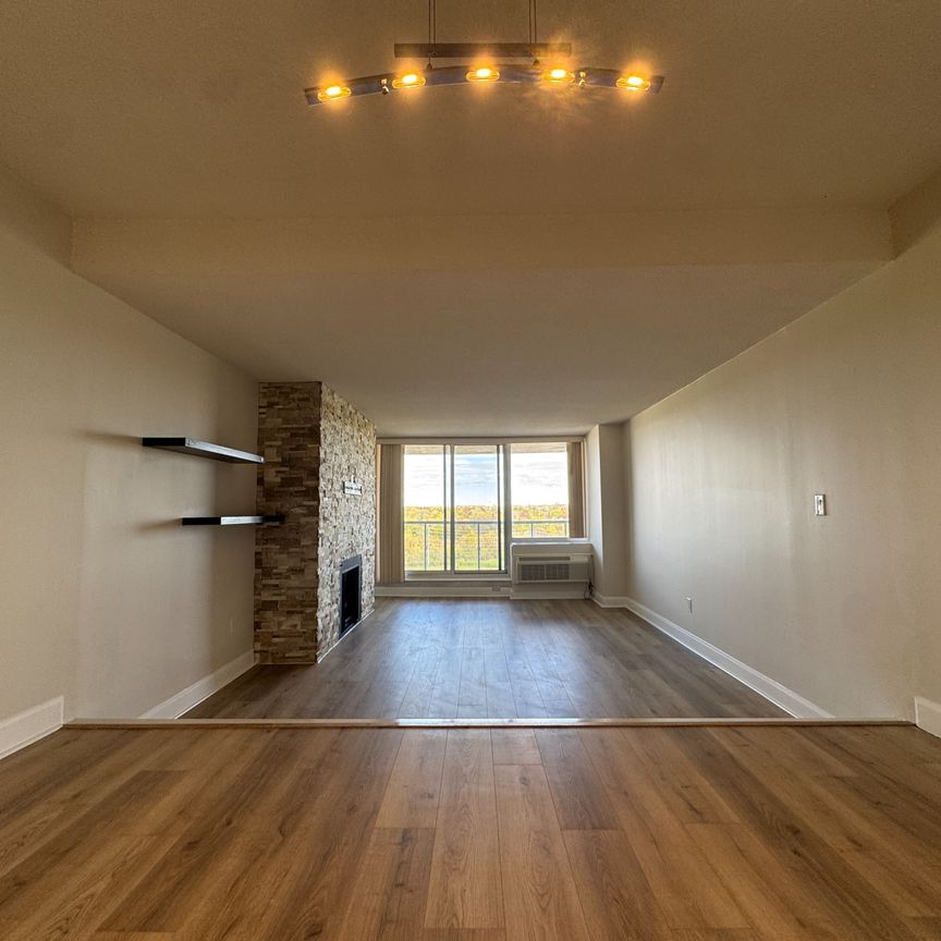 For Lease - 20 Speers Road Unit# 1105, Oakville, Ontario - Photo 1