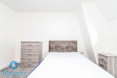 1 bed Apartment for Rent - Photo 4