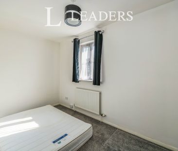 2 bedroom house to rent Samuel Road, Portsmouth, PO1 - Photo 4