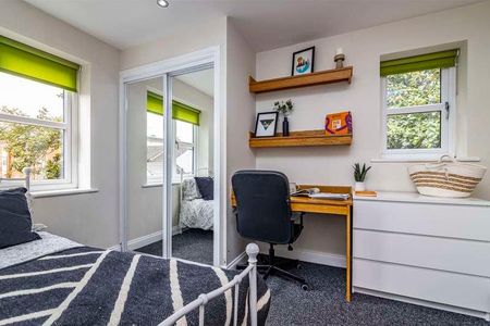 Bedroom, Bills Inclusive -, Lord Tennyson House, LN1 - Photo 5