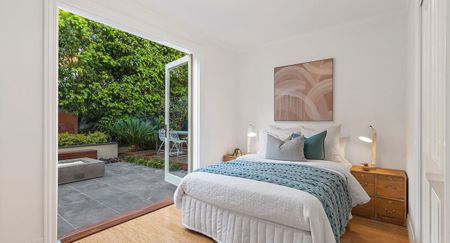 5 Gordon Crescent, Black Rock VIC 3193 - House For Rent | Domain - Photo 4