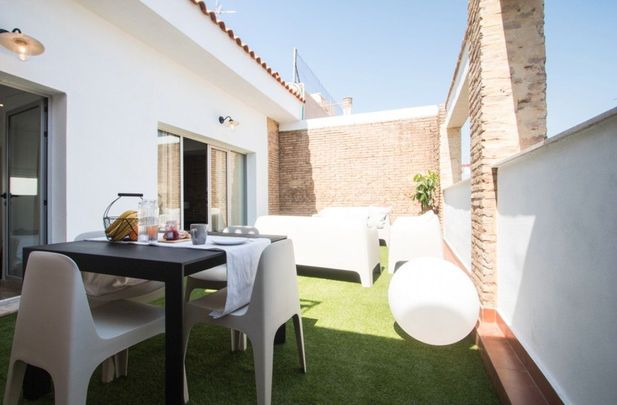 Ático de alquiler en Carrer de Vidal de Blanes, El Grau - Photo 1