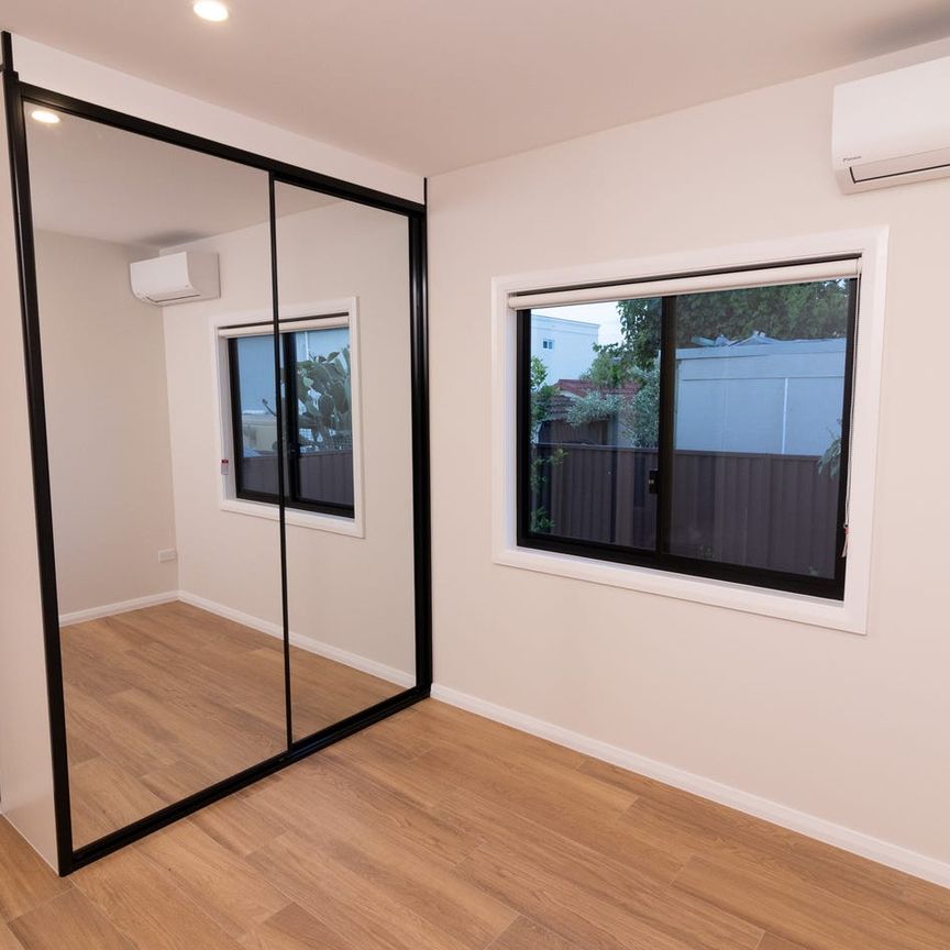 Brand New 2-Bedroom Granny Flat - Modern Comfort in a Convenient Location - Photo 1