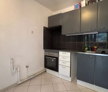 STUDIO BIS AVEC CHAMBRE - Photo 2