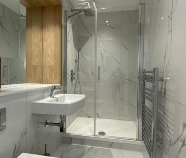 2 bedroom penthouse to rent - Photo 1