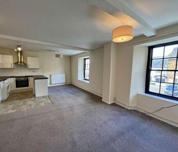 Market Place, Deddington, OX15 - Photo 1