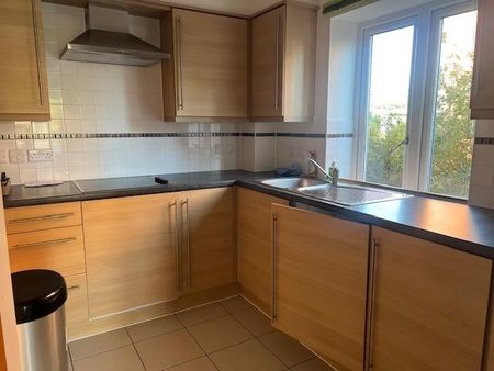 1 bedroom apartment to rent - Photo 2