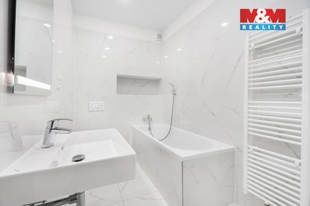 Pronájem bytu 2+kk 50 m², Růžová 1429, Jablonec nad Nisou - Photo 4