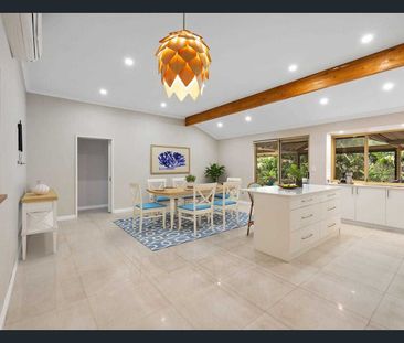 Large Comfy Family Home - Photo 3