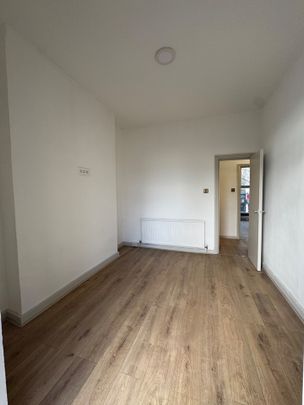 1 Bed Flat, Camden Road, NW1 - Photo 1