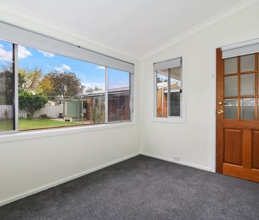 Home For Rent - Photo 6