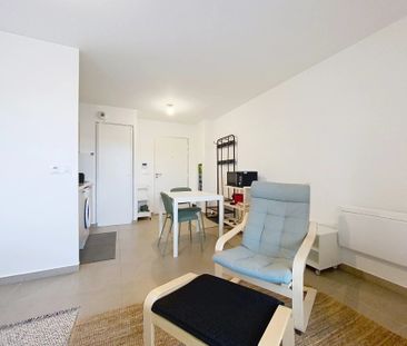 Location Appartement 1 pièce 27m² NICE 06100 - Photo 1