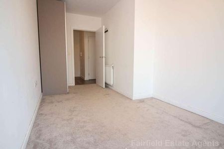 Blackwell Place, South Oxhey, Watford, WD19 - Photo 4