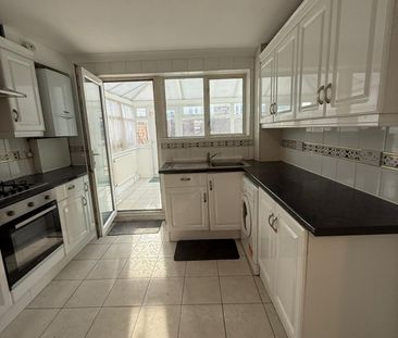 Room in a Shared House, Windmill Lane, E15 - Photo 5