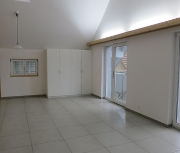 Wunderschöne Dachwohnung mit offener Galerie - Photo 2