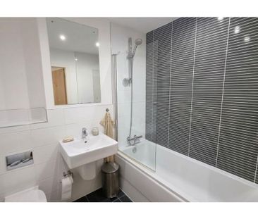 2 bedroom flat to rent - Photo 6