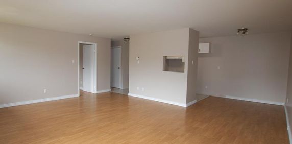 Complexe du Parc | Appartements 3 1/2 à louer | 3 1/2 apartments for rent| Sherbrooke près du Cégep - Photo 2