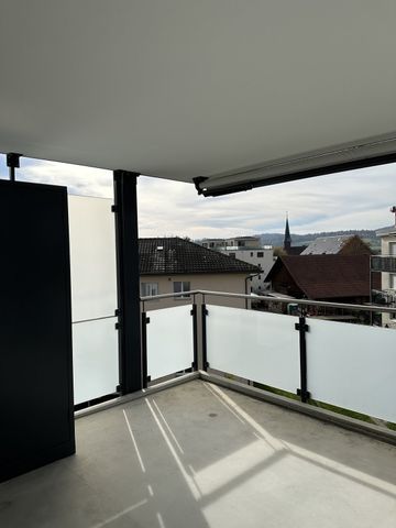 Rent a 3 ½ rooms apartment in Niederhasli - Photo 2