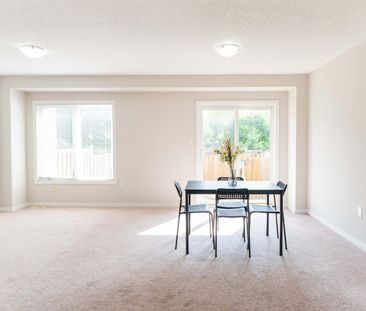 For Lease - 75 Prince William Way Unit# 39, Barrie, Ontario - Photo 4