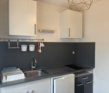 Location Appartement 2 pièces 40m² BORDEAUX 33000 - Photo 1