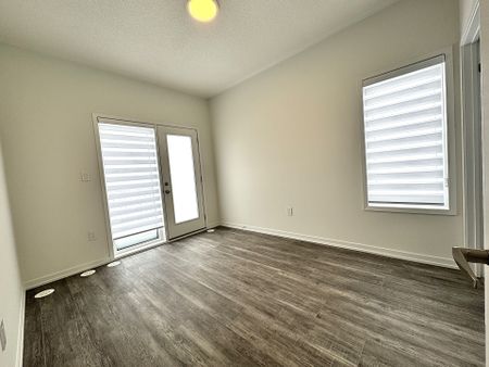 For Lease - 28 Matawin Lane, Richmond Hill, Ontario - Photo 3