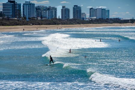 Top-Floor Coastal Apartment with Ocean Views - Photo 3